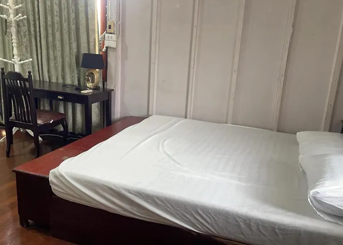 Holiday home Rama 4 Near Bts Thong Lor Bangkok